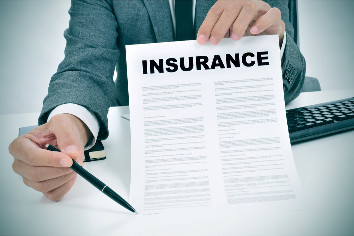 You are currently viewing What to Know About Car Insurance Laws in Iowa Before Purchasing Coverage