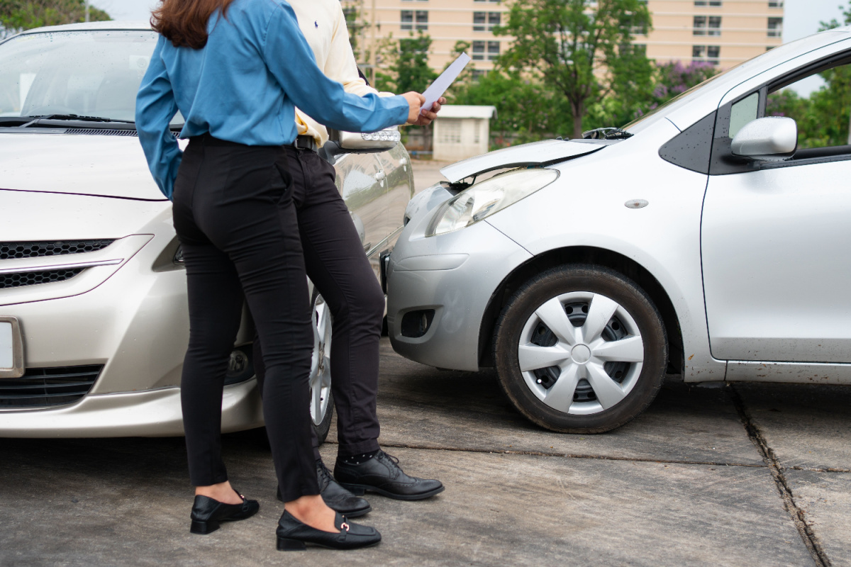 Liability in Multi-Vehicle Accidents: Understanding the Complex Dynamics